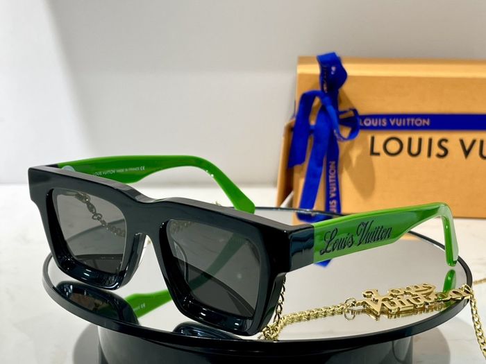 Louis Vuitton Sunglasses Top Quality LVS01018